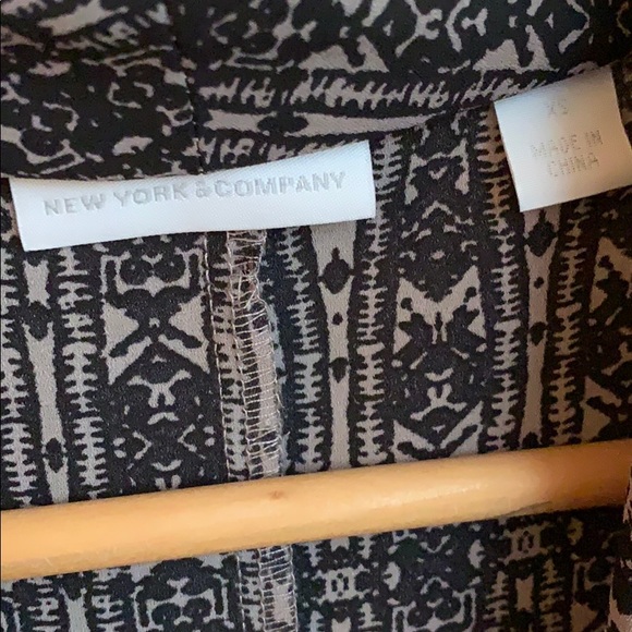 Multi color blouse - Picture 5 of 6